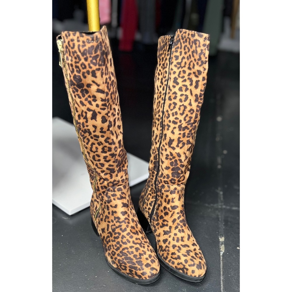 Soda Womens Leopard‎ Print Knee High Boots Let's go Girls! Size 7.5